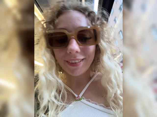 JJane- webcam