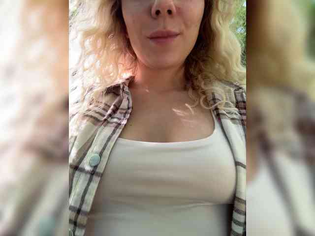 JJane- webcam