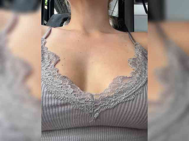 JJane- webcam