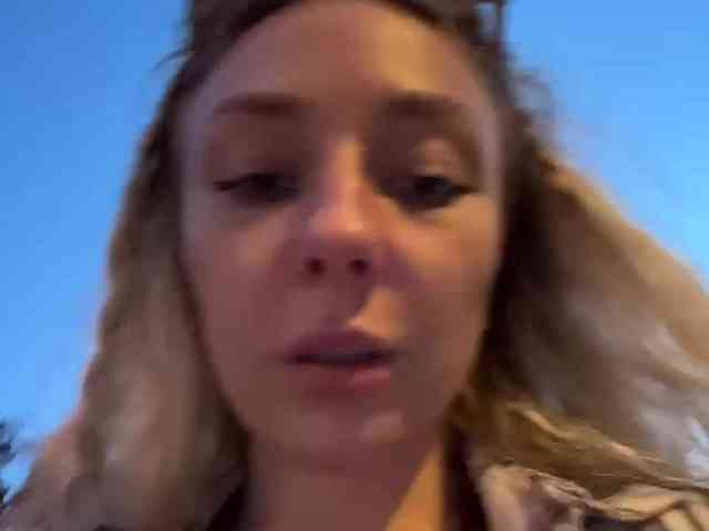 JJane- webcam