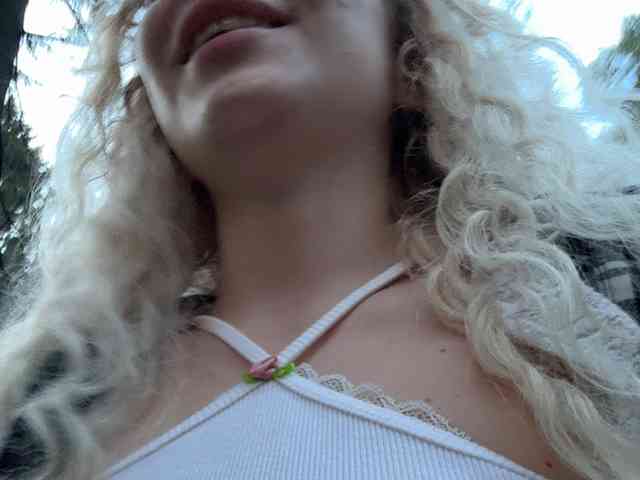 JJane- webcam