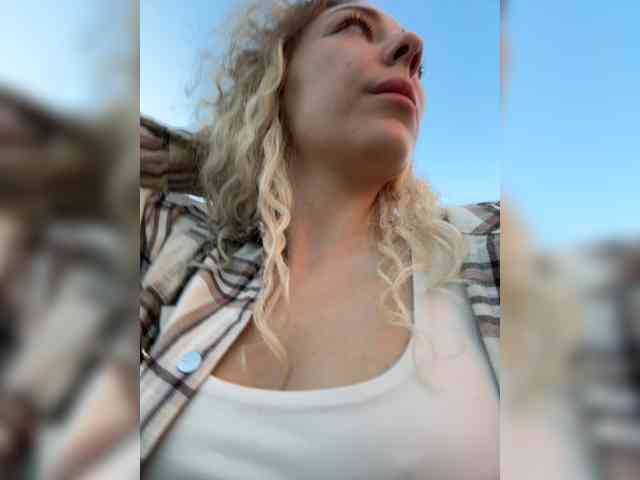 JJane- webcam