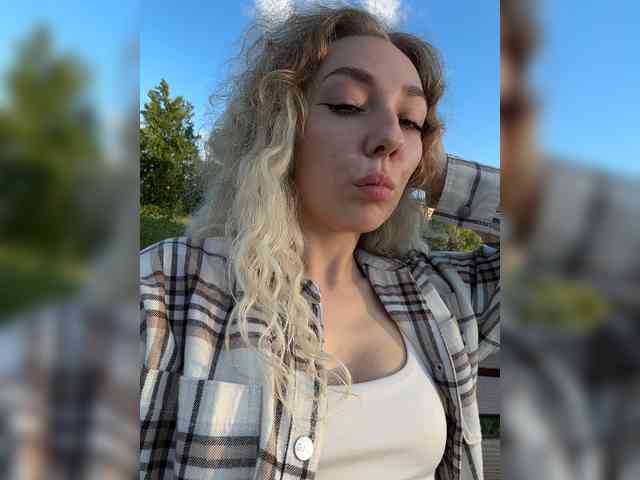 JJane- webcam