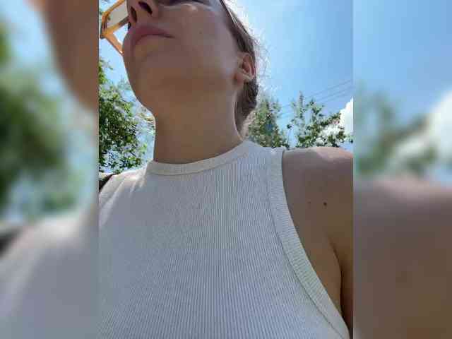 JJane- webcam
