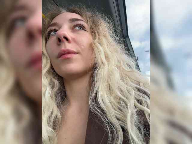 JJane- webcam