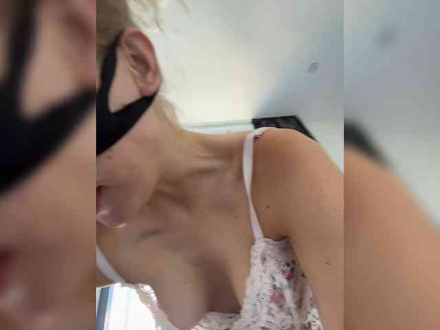 JJane- webcam