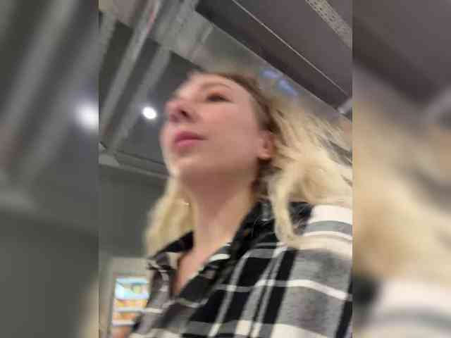 JJane- webcam