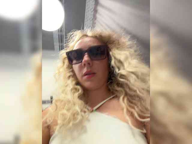 JJane- webcam
