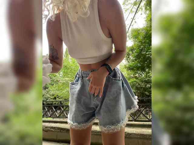 JJane- webcam