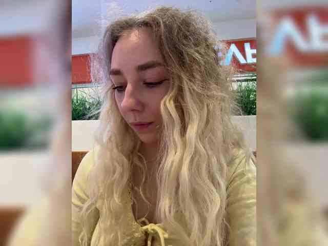JJane- webcam