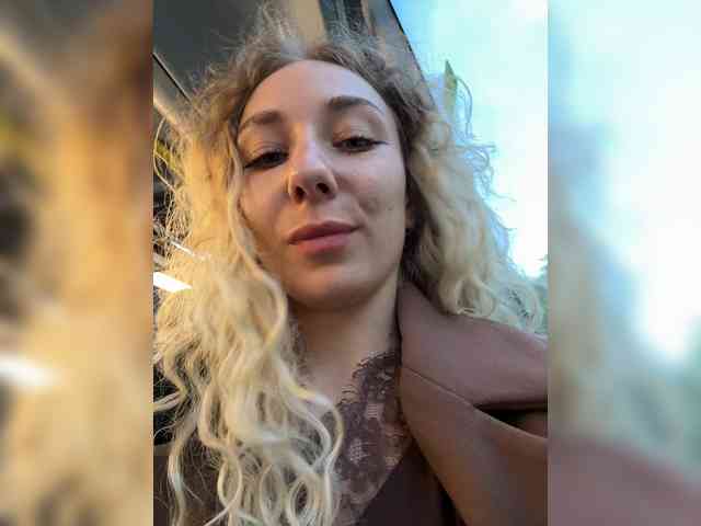 JJane- webcam