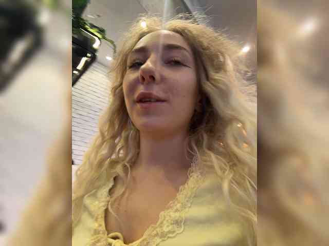 JJane- webcam