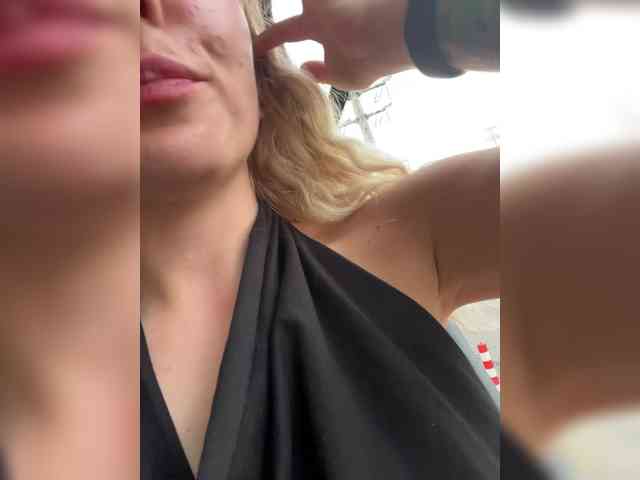 JJane- webcam
