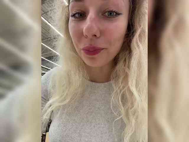 JJane- webcam