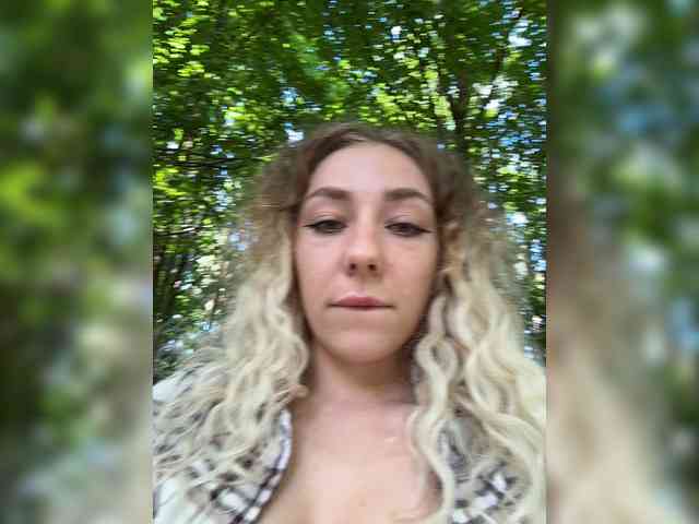 JJane- webcam