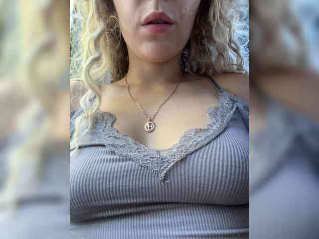 JJane- webcam