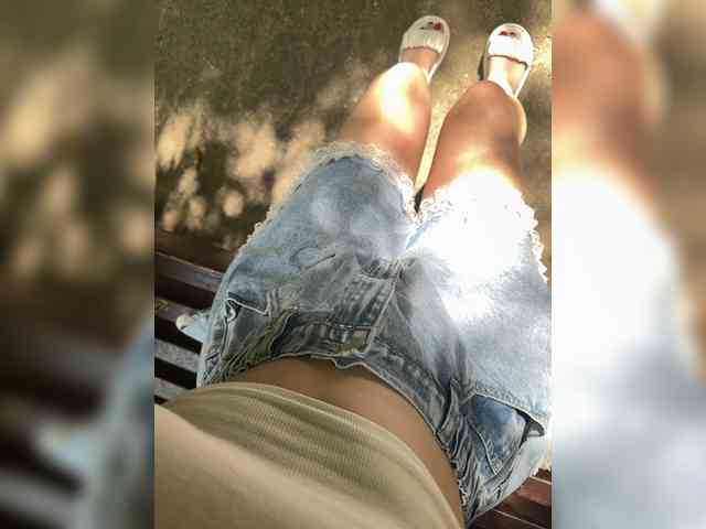 JJane- webcam