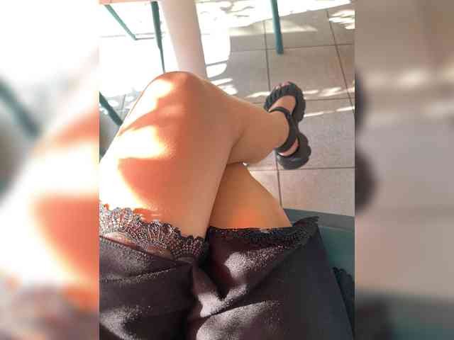 JJane- webcam