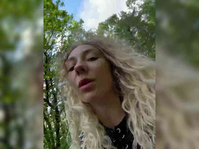 JJane- webcam