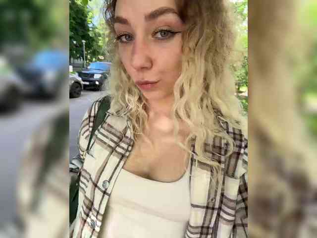 JJane- webcam