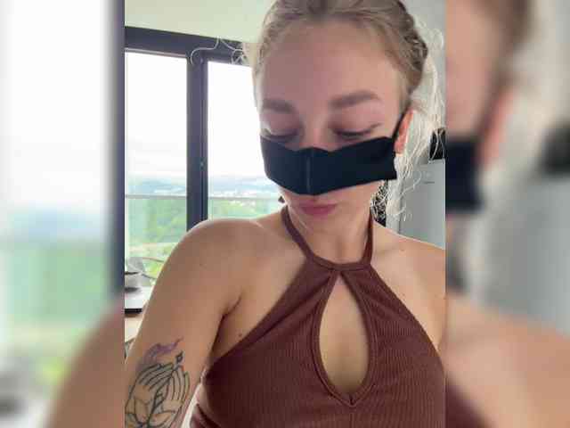 JJane- webcam