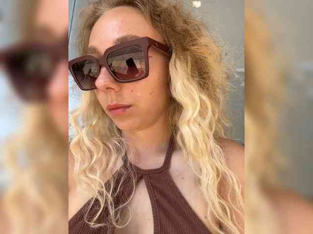 JJane- webcam