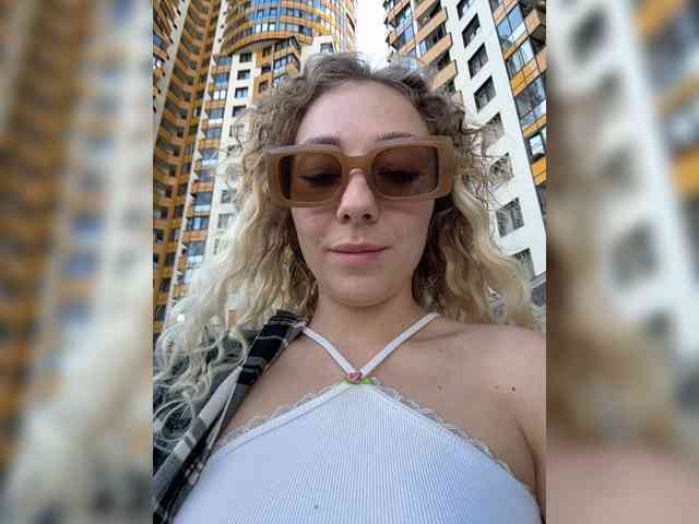 JJane- webcam