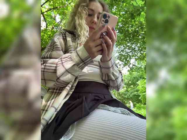 JJane- webcam