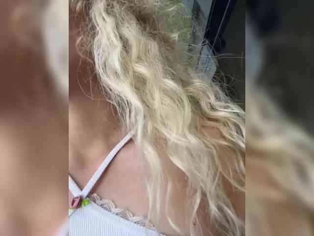 JJane- webcam