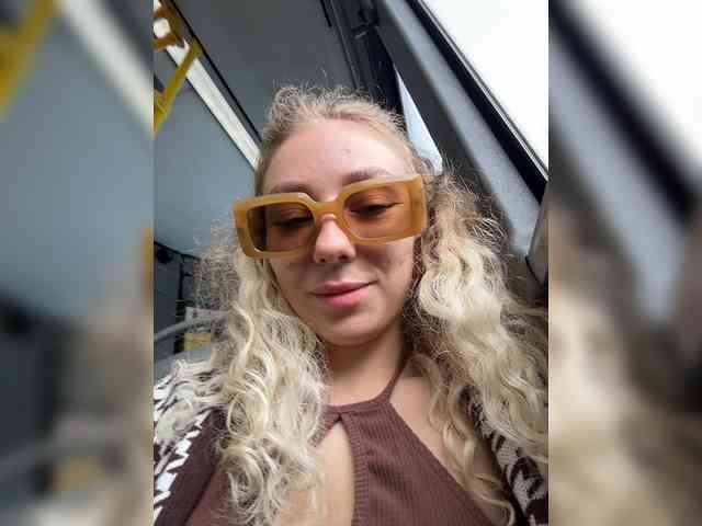 JJane- webcam