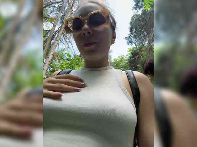 Janchi- Sex Cam Show