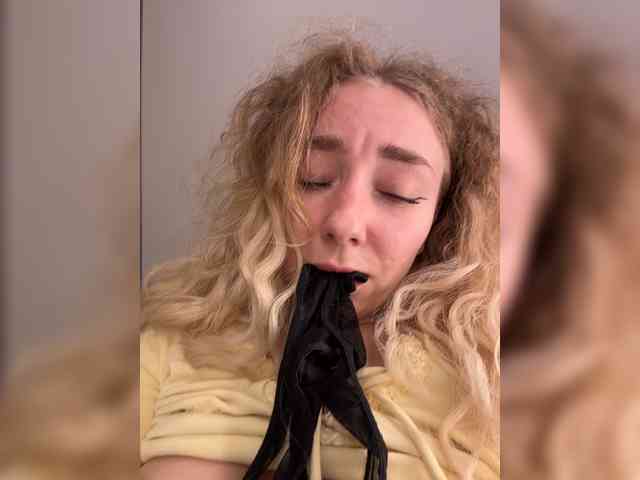 JJane- webcam
