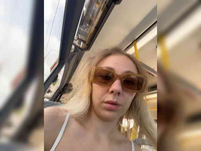 JJane- webcam