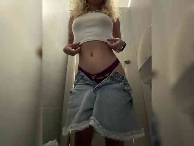 JJane- webcam