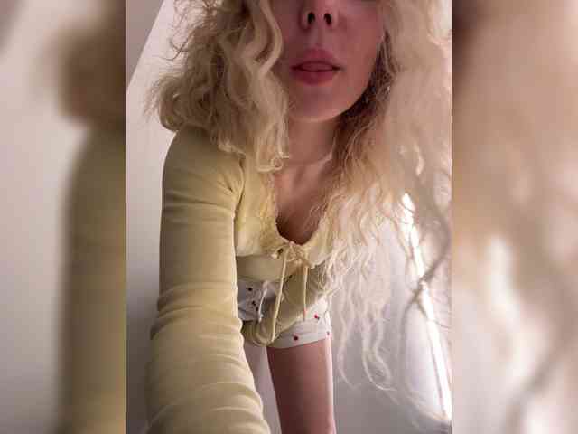 Model: JJane-