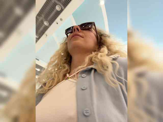 JJane- webcam