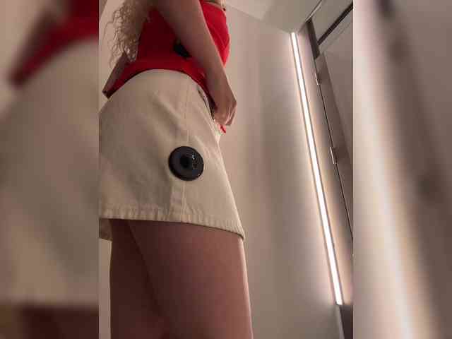 JJane- webcam