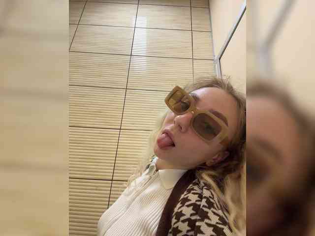 JJane- webcam