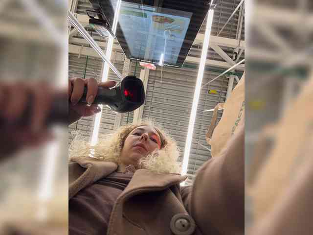 JJane- webcam