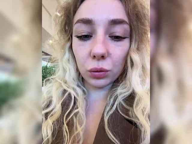 JJane- webcam