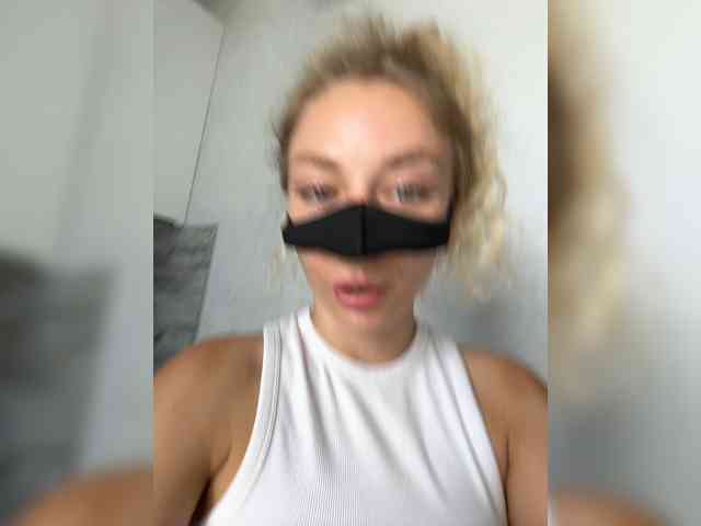 JJane- webcam