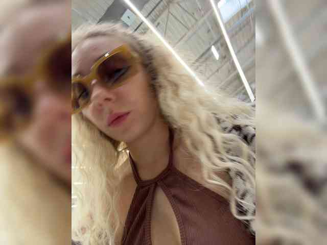 JJane- webcam