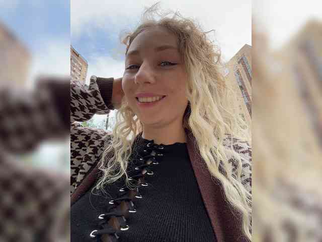 This model is live right now. Janchi-
