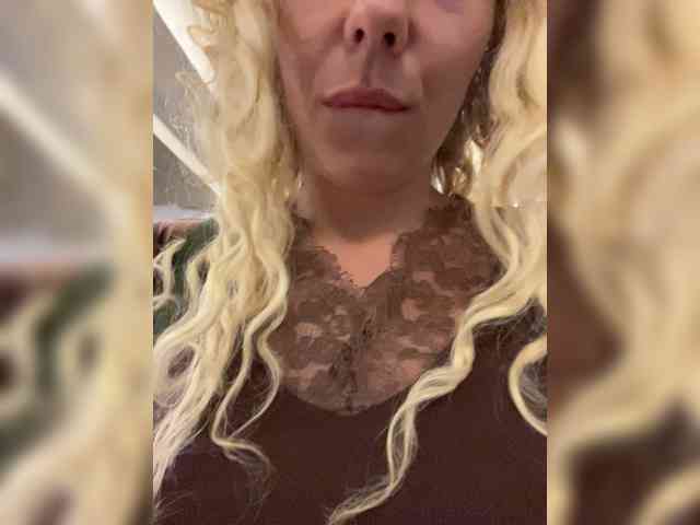 JJane- webcam