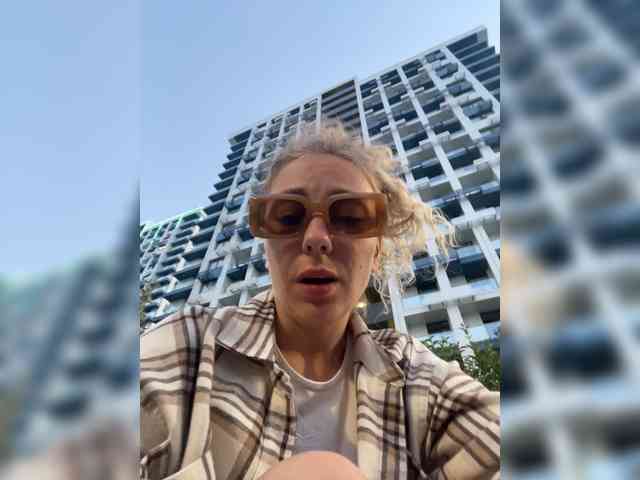 JJane- webcam