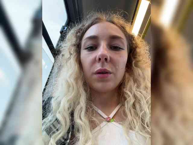 JJane- webcam
