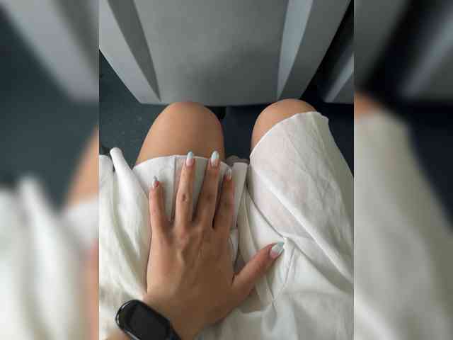JJane- webcam