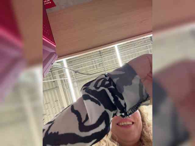 JJane- webcam
