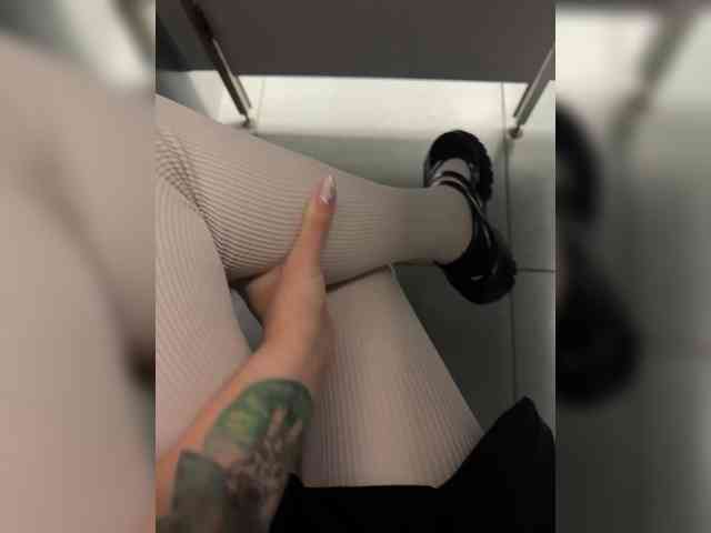 JJane- webcam