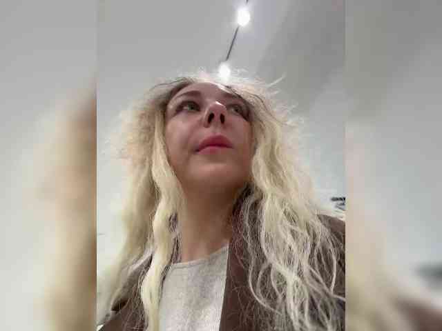 JJane- webcam
